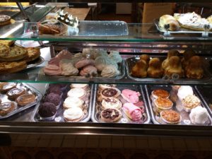 grand_sur_fm_fait_son_shopping_halles_narbonne_boulangers_patissiers_20-01-2016 (21)