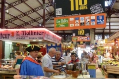 110ans-halles-narbonne-bourride-anguilles-22-sept-2011-06