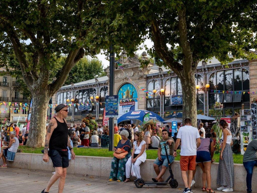 Nocturne_halles_narbonne_4_aout_2022_Bernard_Delmas_Mairie_Narbonne-29