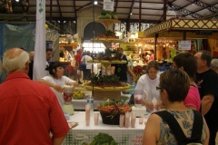 halles-narbonne-festival-fraise-2010-et-babyfoot (21)