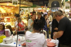 halles-narbonne-festival-fraise-2010-et-babyfoot (4)