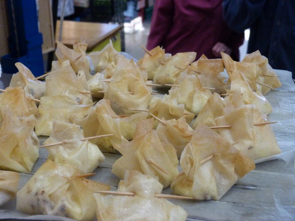 halles_de_narbonne_animation_fromage_bethmale_bamalou_reblochon_laine_gandolf_haloir_oules_18-04-201302