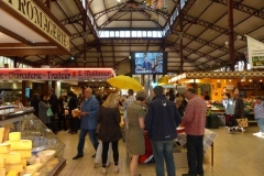 halles_de_narbonne_animation_fromage_bethmale_bamalou_reblochon_laine_gandolf_haloir_oules_18-04-201332