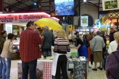 halles_de_narbonne_animation_fromage_roquefort_papillon_bergers_du_larzac_amicale_aveyronnais_aude_laine_gandolf_haloir_oules-19-04-2013- 20