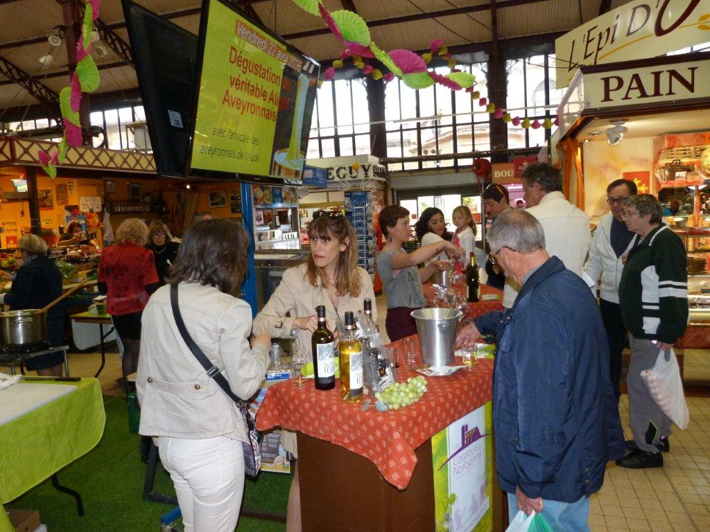 halles_narbonne_animation_fromages_haloir_laine_gandolf_oules_papillon_bergers_du_larzac_aligot_aveyronnais-22-04-16-30