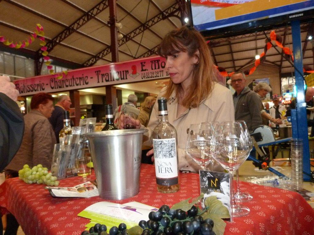 halles_narbonne_animation_fromages_haloir_laine_gandolf_oules_papillon_bergers_du_larzac_aligot_aveyronnais-22-04-16-41