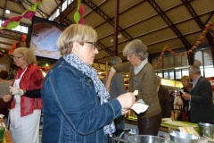 halles_narbonne_animation_fromages_haloir_laine_gandolf_oules_papillon_bergers_du_larzac_aligot_aveyronnais-22-04-16-44