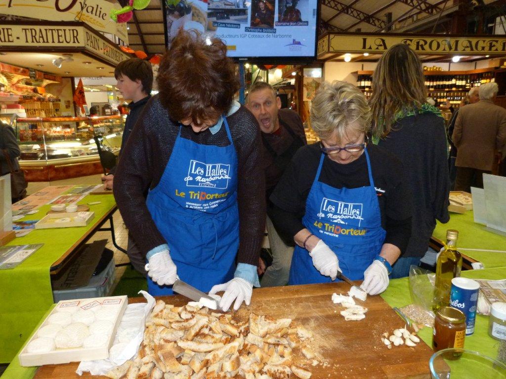 halles_narbonne_animation_fromages_haloir_laine_gandolf_oules_combebelle_les_chamoises_grillotins_chevre-22-04-16-00