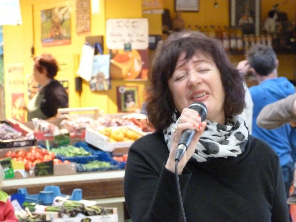 halles_narbonne_animation_fromages_haloir_laine_gandolf_oules_combebelle_les_chamoises_grillotins_chevre-22-04-16-04