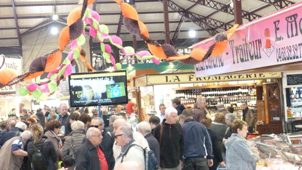 halles_narbonne_animation_fromages_haloir_laine_gandolf_oules_combebelle_les_chamoises_grillotins_chevre-22-04-16-27
