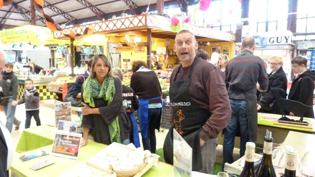 halles_narbonne_animation_fromages_haloir_laine_gandolf_oules_combebelle_les_chamoises_grillotins_chevre-22-04-16-29