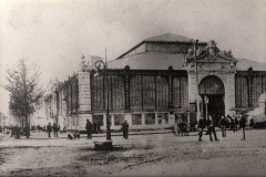 facade exterieure halles de Narbonne vers 1910