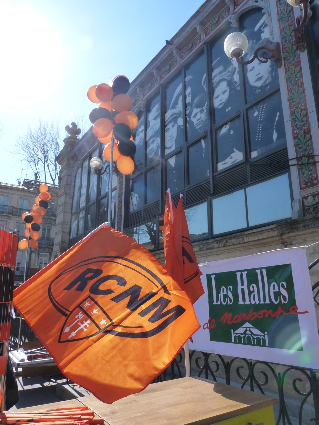 rcnm_beziers__accueil_supporters_vismavie_commercants_halles_narbonne_2012-09