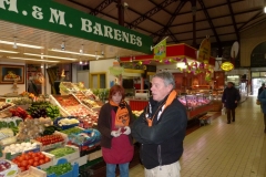 rcnm_petit_dejeuner_lancement_saison_echarpes_halles_narbonne_2012-58