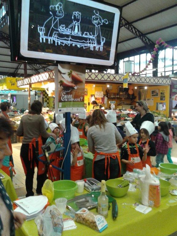 halles_narbonne_interfel_fruits_legumes_enfants_ecole_arago_27-28_mai_2014-10