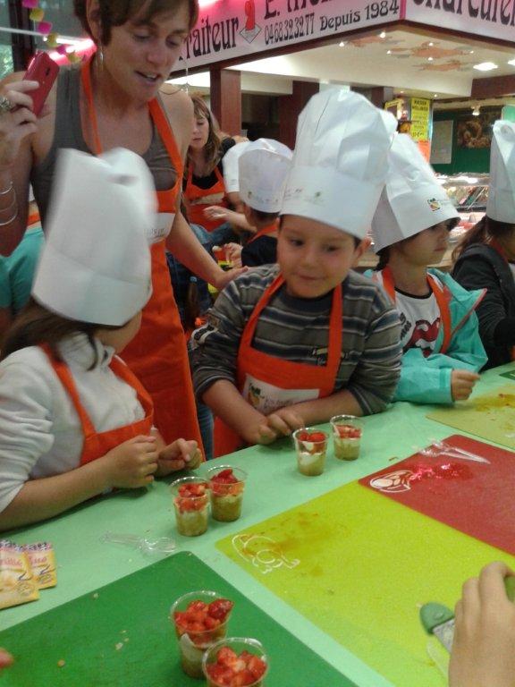 halles_narbonne_interfel_fruits_legumes_enfants_ecole_arago_27-28_mai_2014-20