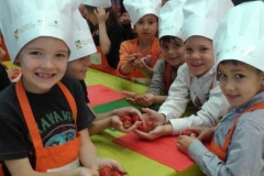 halles_narbonne_interfel_fruits_legumes_enfants_ecole_arago_27-28_mai_2014-21