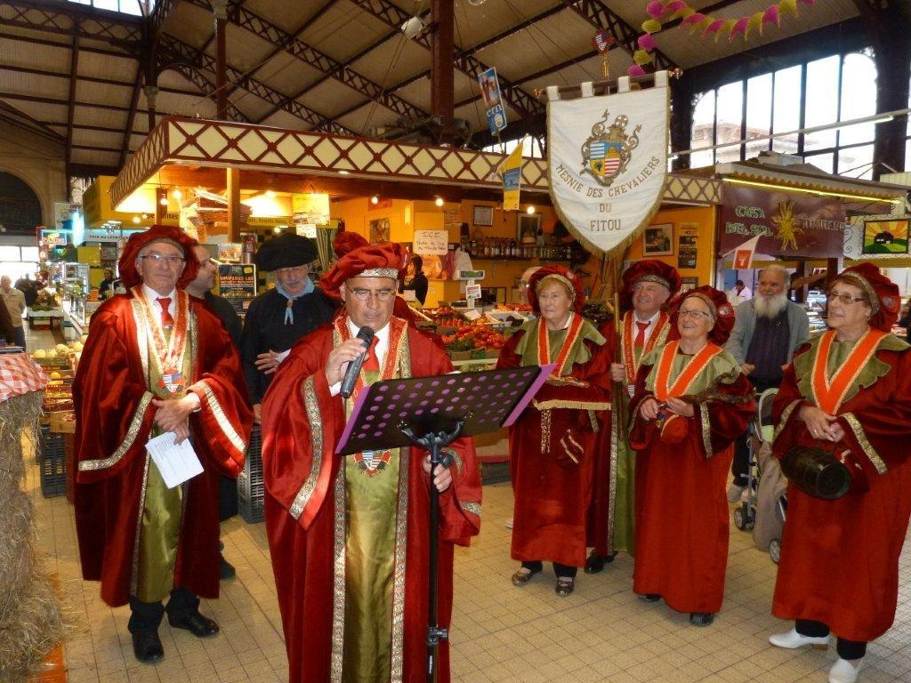 halles_narbonne_tout_un_fromage_aveyronnais_aop_fitou_confrerie_la_mesnie_roquefort_papillon_societe_fourme_d_ambert_bergers_larzac_23_mai_2014-17