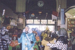 Halles_Narbonne_2004_-_Carnaval_(30)