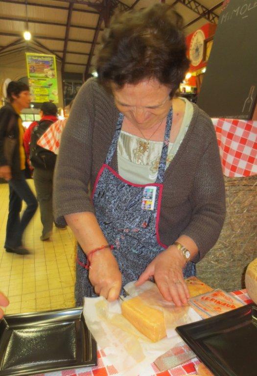 halles_narbonne_tout_un_fromage_le_ptit_quinquin_22_mai_2014-11