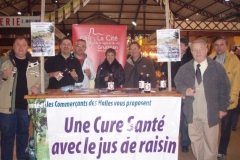 Halles_Narbonne_-_Cure_jus_de_raisin_&_Confreries_2008_(1)