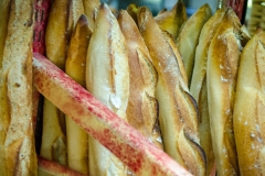 Halles_narbonne_boulanger