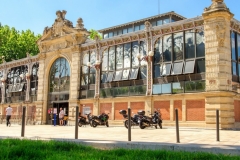 accueil_facade_halles_de_narbonne