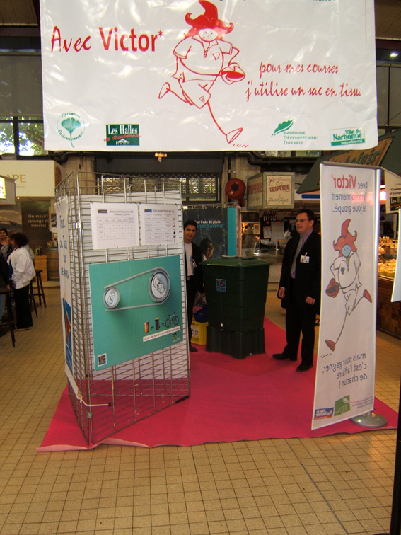 Halles_de_Narbonne_-jevais_aux_Halles_+_Cabas_victor_2006_(1)