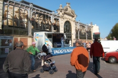 Halles_de_Narbonne_-printemps_commerce_2006_(5)