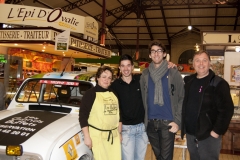 4L-trophy-2011-halles-narbonne-04