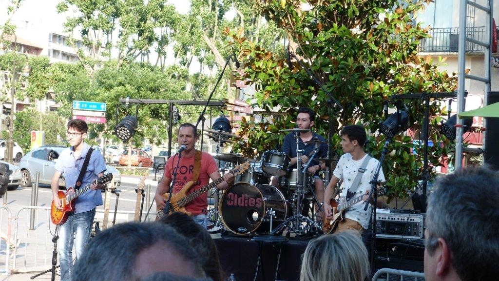 halles_narbonne_fete_de_la_musique_oldies_vip_shivering_toffees_hearinglost_28