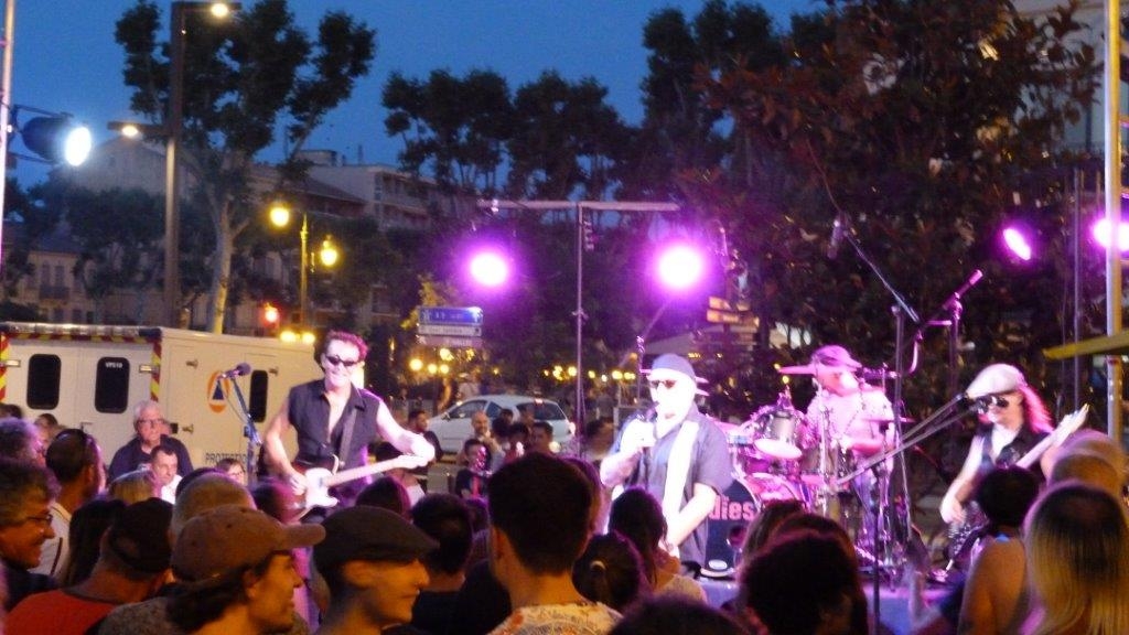 halles_narbonne_fete_de_la_musique_oldies_vip_shivering_toffees_hearinglost_63