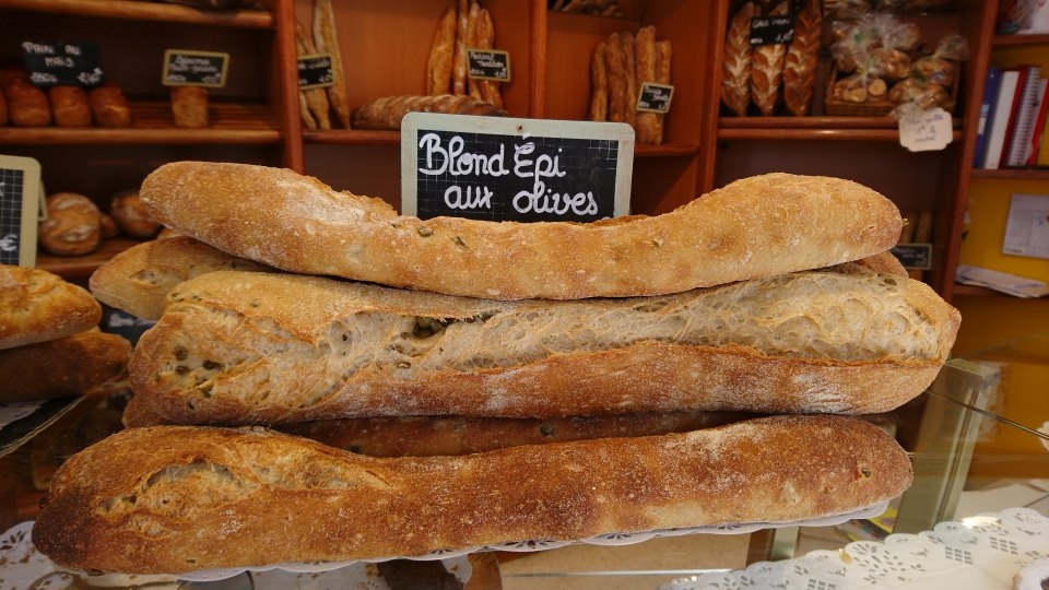 halles_narbonne_fete_du_pain_boulangers_boulangerie_epi_d_ovalie_brin_de_gourmandise_alizee_baguette_anatole_2017-33
