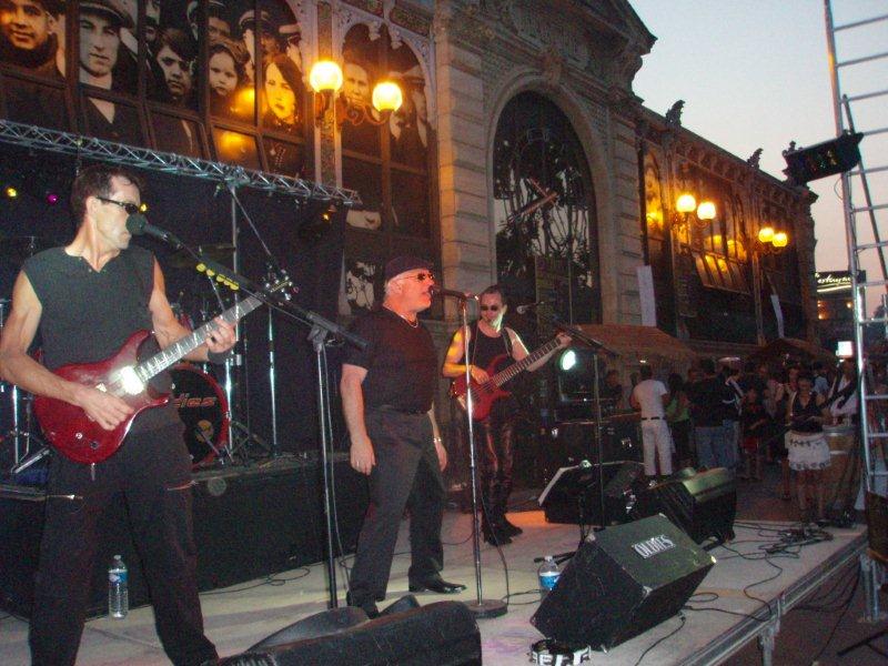 Halles_de_Narbonne_-_Fete_de_la_Musique_2008_(33)