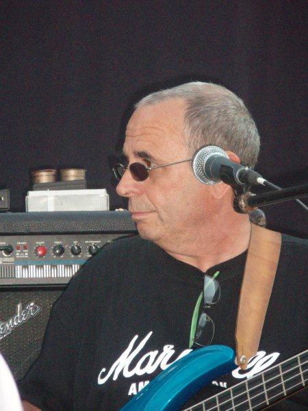 Halles_de_Narbonne_-_Fete_de_la_Musique_2008_(7)