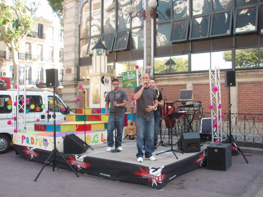Fete_de_la_musique_2009_aux_halles_de_narbonne_(1)