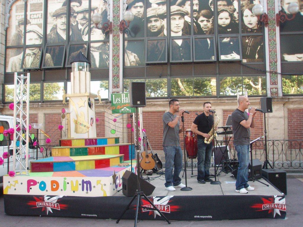 Fete_de_la_musique_2009_aux_halles_de_narbonne_(2)