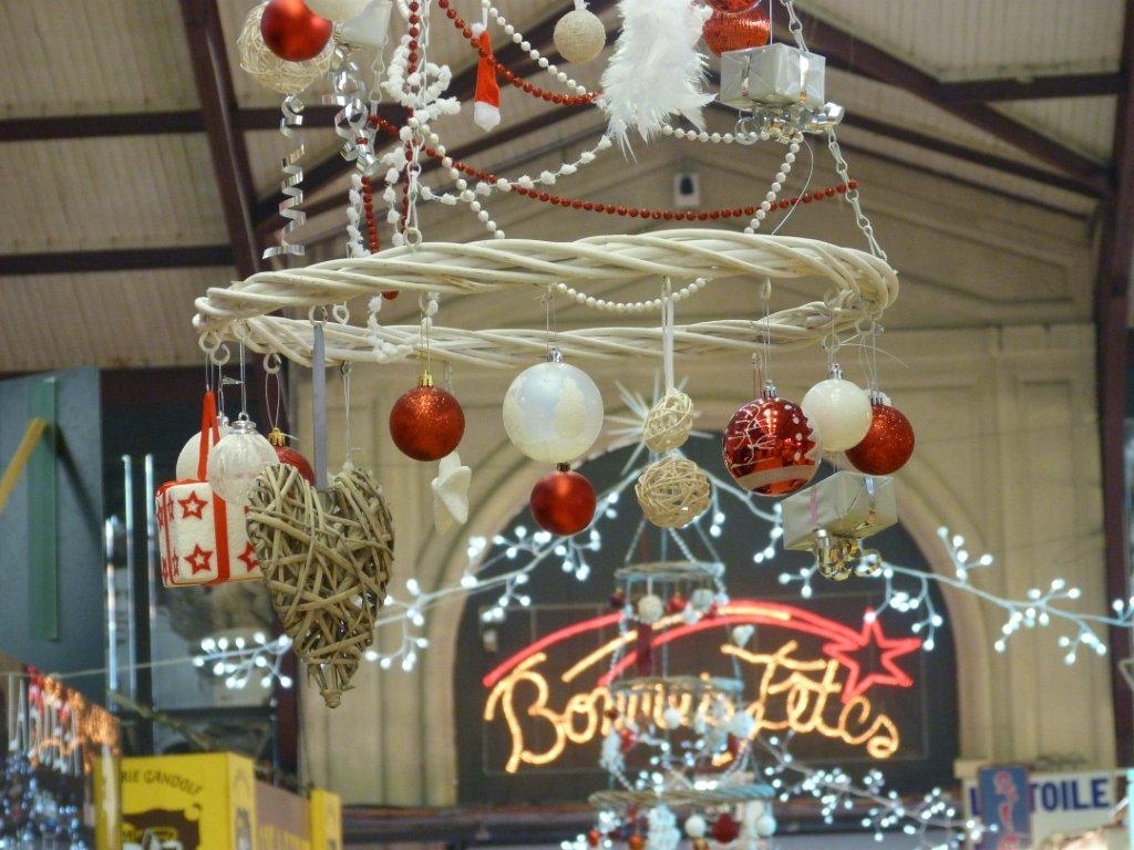 halles_narbonne_noel_animation_pere_noel_mascottes_parade_banda_2016-06