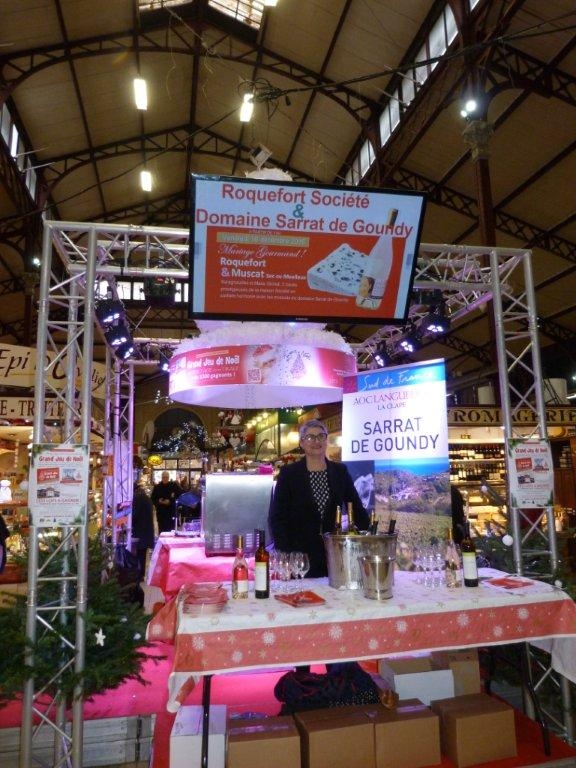 halles_narbonne_noel_animation_roquefort_societe_baragnaudes_sarrat_de_goundy_muscat_jolie_mome_planteur_2016-14