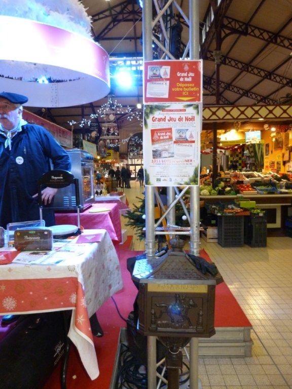 halles_narbonne_noel_animation_roquefort_societe_baragnaudes_sarrat_de_goundy_muscat_jolie_mome_planteur_2016-19