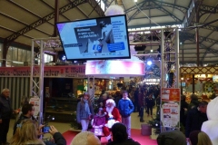 halles_narbonne_noel_animation_pere_noel_mascottes_parade_fanfare_2016-01