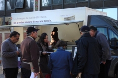 halles_narbonne_fromage_occitanie_irqualim_degustation_pelardon_rocamadour_bleu-des-causses_roquefort_tomme-pyrenees_laguiole_aop_igp06