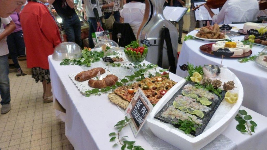 halles_narbonne_fete_de_la_gastronomie_gastronomissimes_buffet_violons_quatuor_en_cevennes_24-09-2017-01