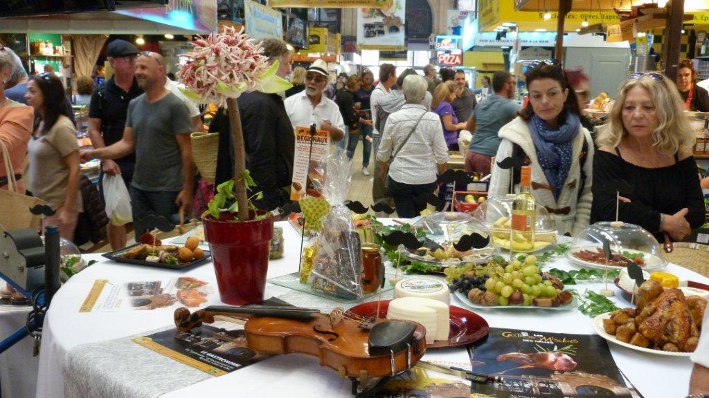 halles_narbonne_fete_de_la_gastronomie_gastronomissimes_buffet_violons_quatuor_en_cevennes_24-09-2017-44