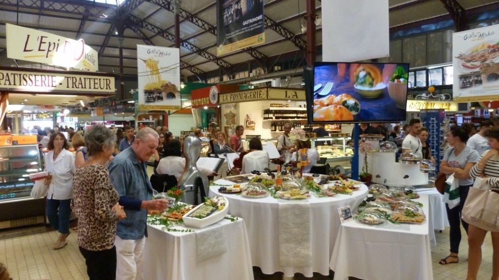halles_narbonne_fete_de_la_gastronomie_gastronomissimes_buffet_violons_quatuor_en_cevennes_24-09-2017-65