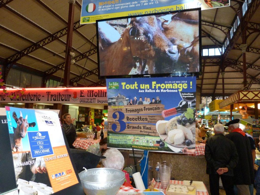 halles_narbonne_tout_un_fromage_cercle_occitan_la_clape_consulat_septimanie_24_mai_2014-09