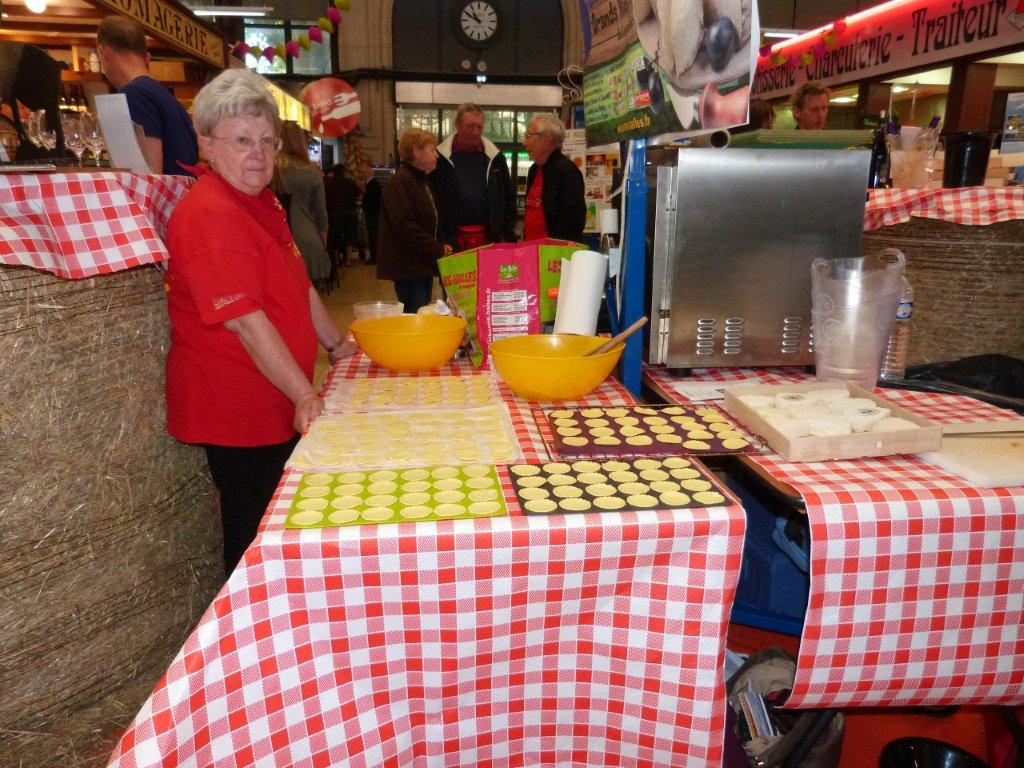 halles_narbonne_tout_un_fromage_cercle_occitan_la_clape_consulat_septimanie_24_mai_2014-10
