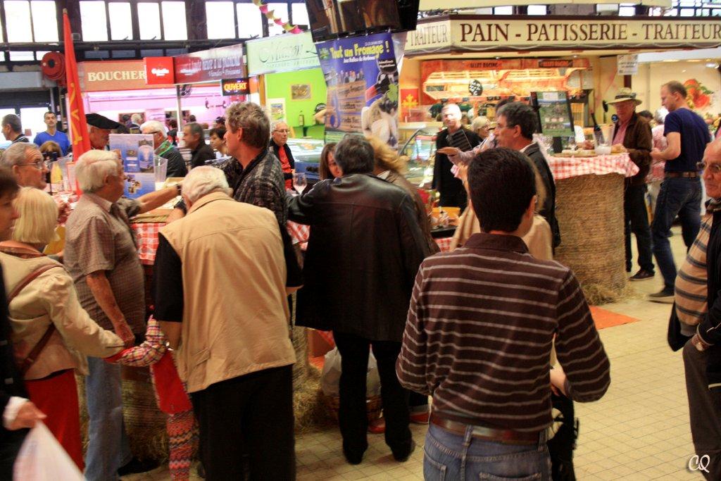 halles_narbonne_tout_un_fromage_cercle_occitan_la_clape_consulat_septimanie_24_mai_2014-36