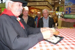 halles_narbonne_tout_un_fromage_cercle_occitan_la_clape_consulat_septimanie_24_mai_2014-04