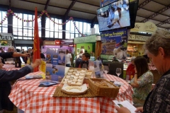 halles_narbonne_tout_un_fromage_cercle_occitan_la_clape_consulat_septimanie_24_mai_2014-06